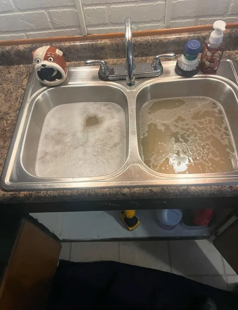 Slide of E & E Plumbing and Drains