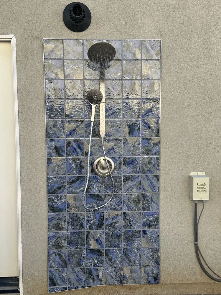 Slide of E & M Plumbing