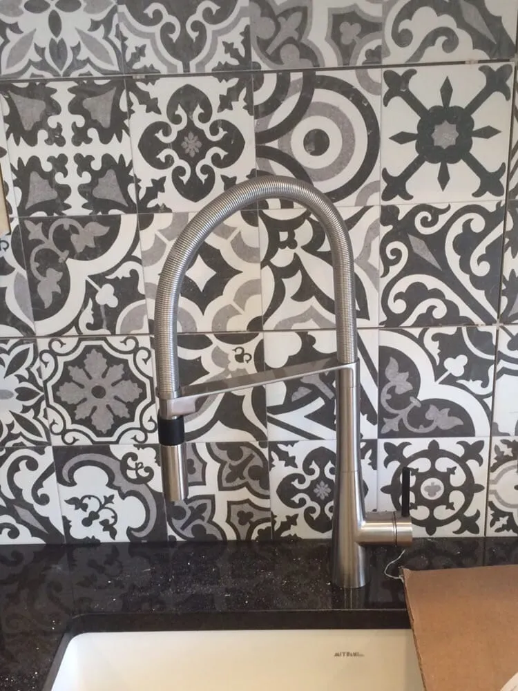 Slide of E & S Plumbing