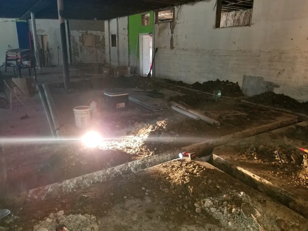 Slide of E & S Plumbing