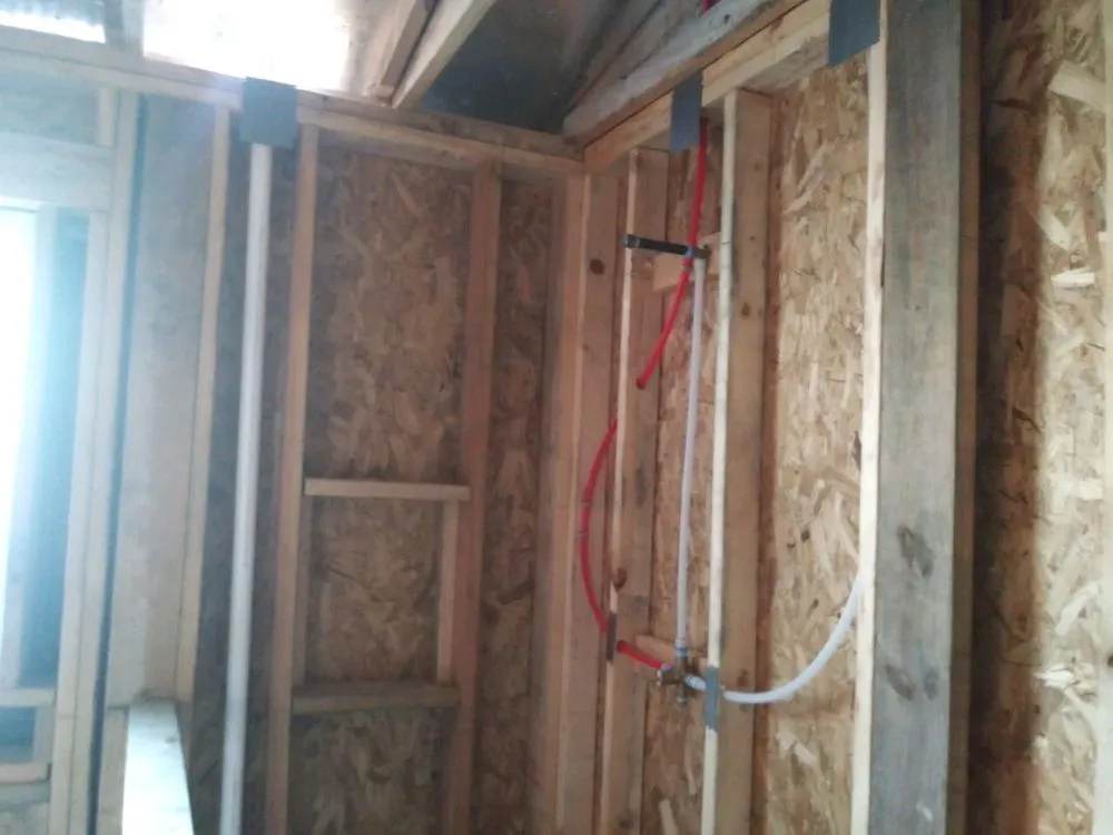 Slide of E & S Plumbing