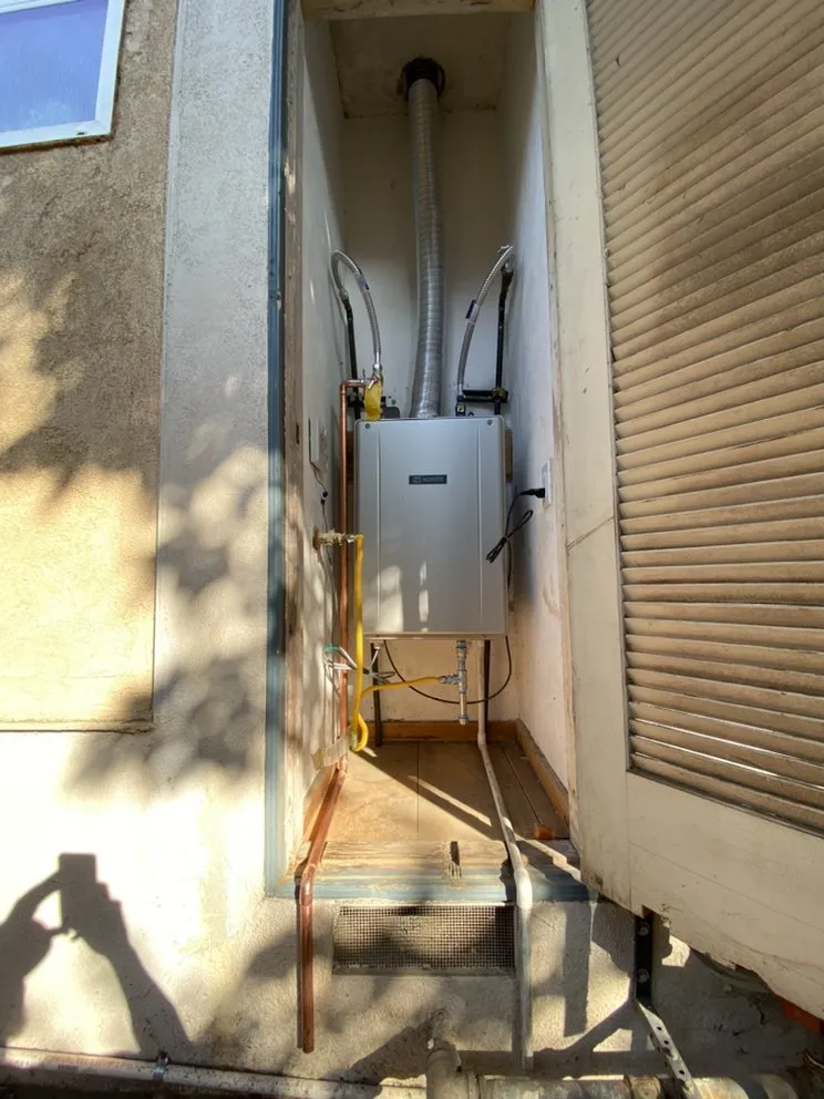 Slide of E. R. PLUMBING