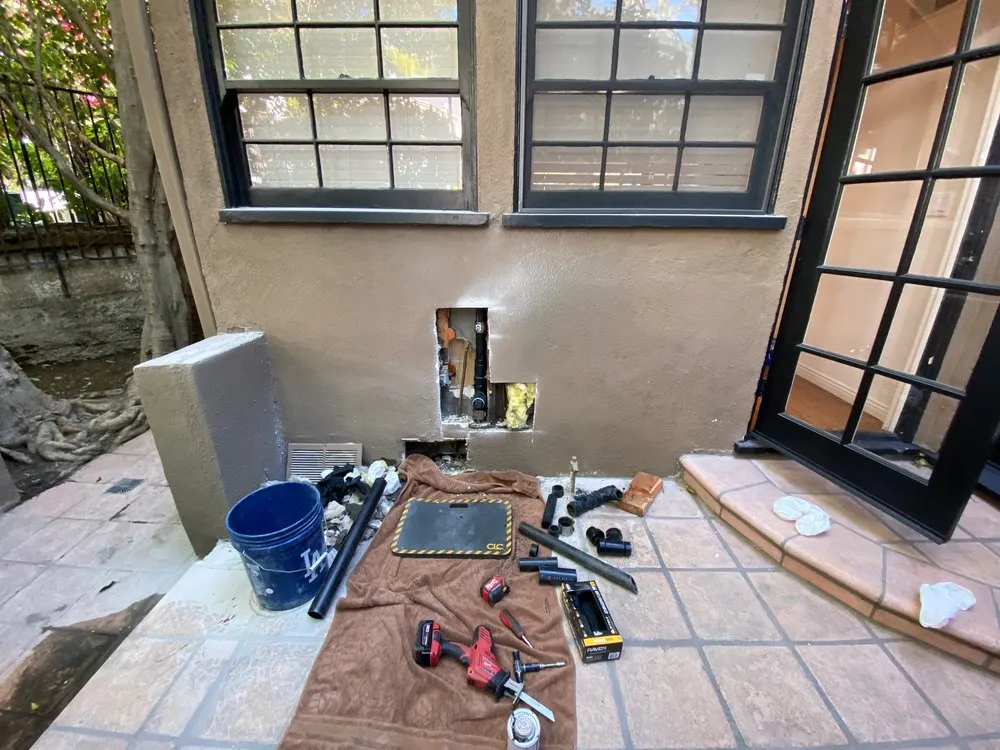 Slide of E. R. PLUMBING