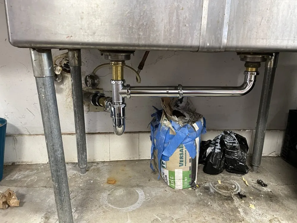 Slide of E. R. PLUMBING