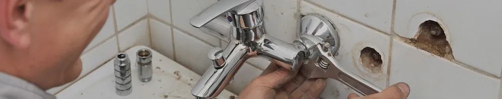 Slide of E-Z Plumbing