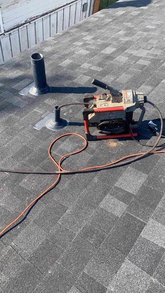 Slide of E&A Handyman and Plumbing Services