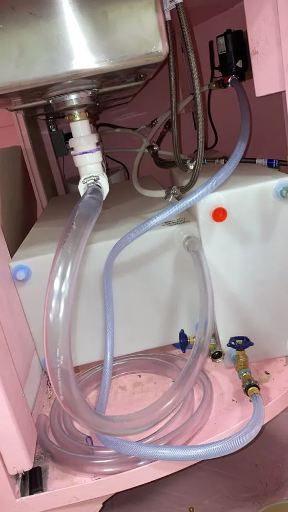 Slide of E&A Handyman and Plumbing Services