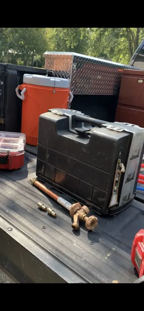 Slide of Eagle Plumbing Solutions