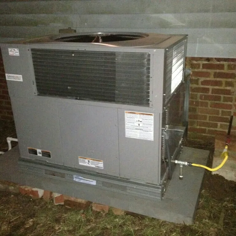 Slide of Earl's Heating and Air Conditioning