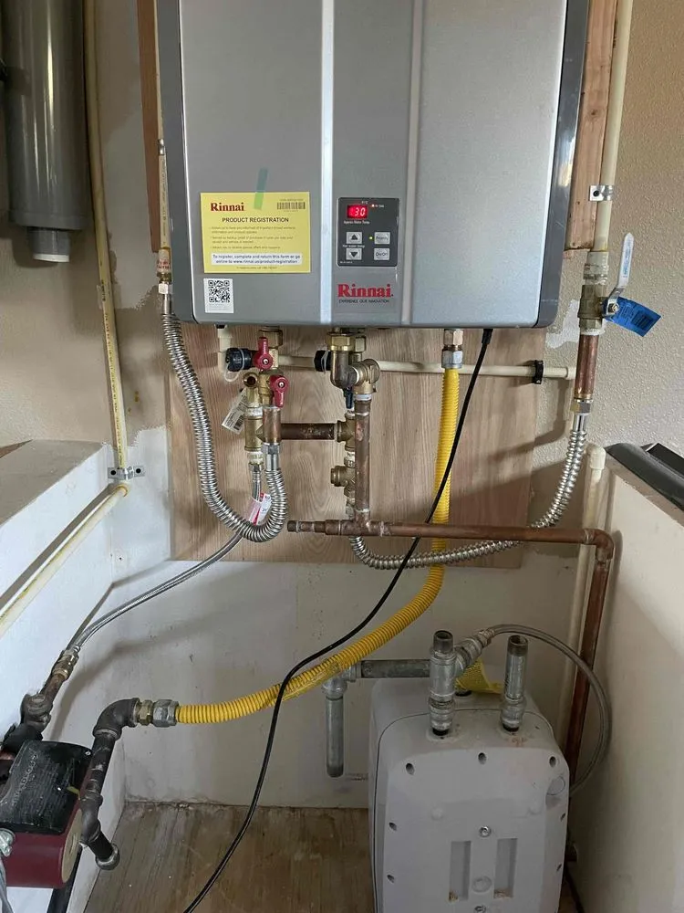 Slide of Earl's Performance Plumbing