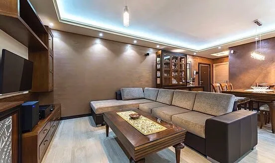 Slide of Earl's Plumbing & Air