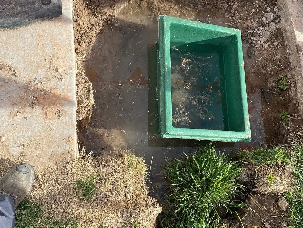 Slide of Earl's Plumbing