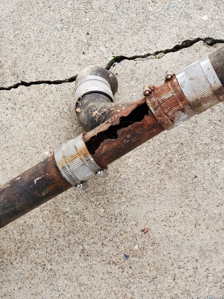 Slide of Earl's Plumbing