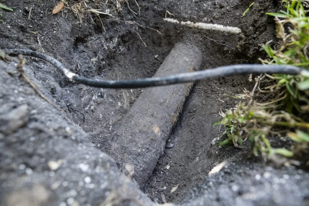 Slide of Earthbusters