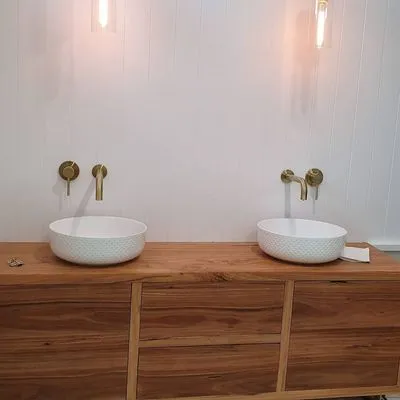 East Somerville Plumbing & Boiler Repair Logo