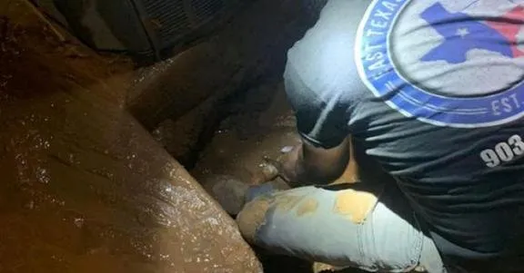 Slide of East Texas leak Locators