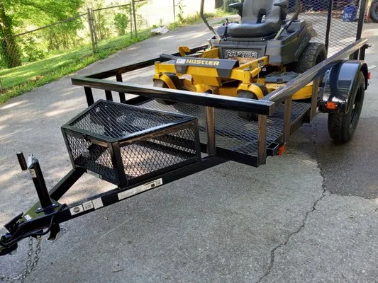 Easterday Emporium Logo