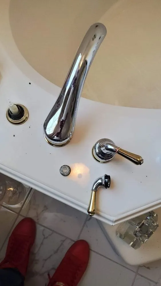 Slide of Easy plumbing Rodriguez