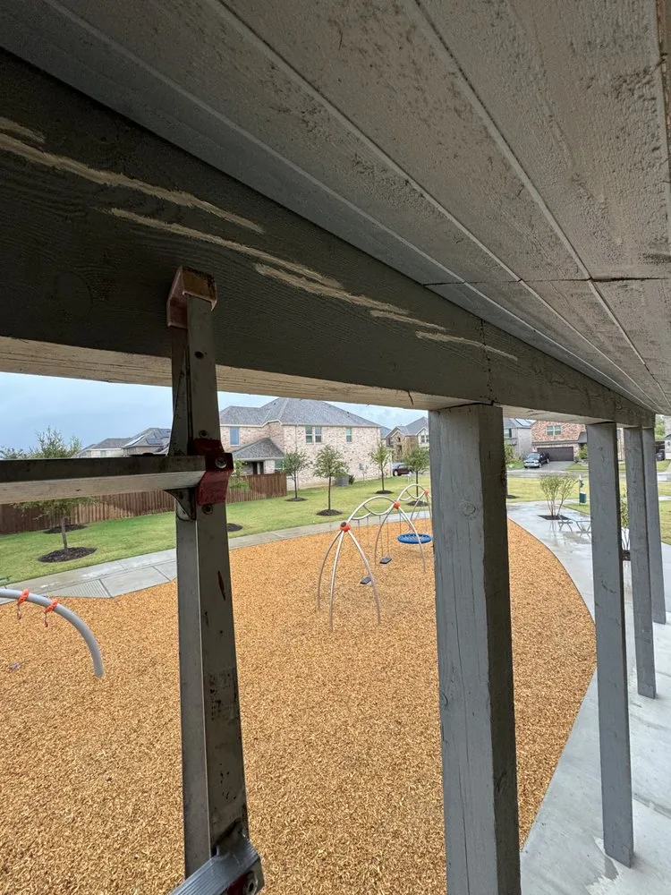 Slide of Echo's Handyman Services