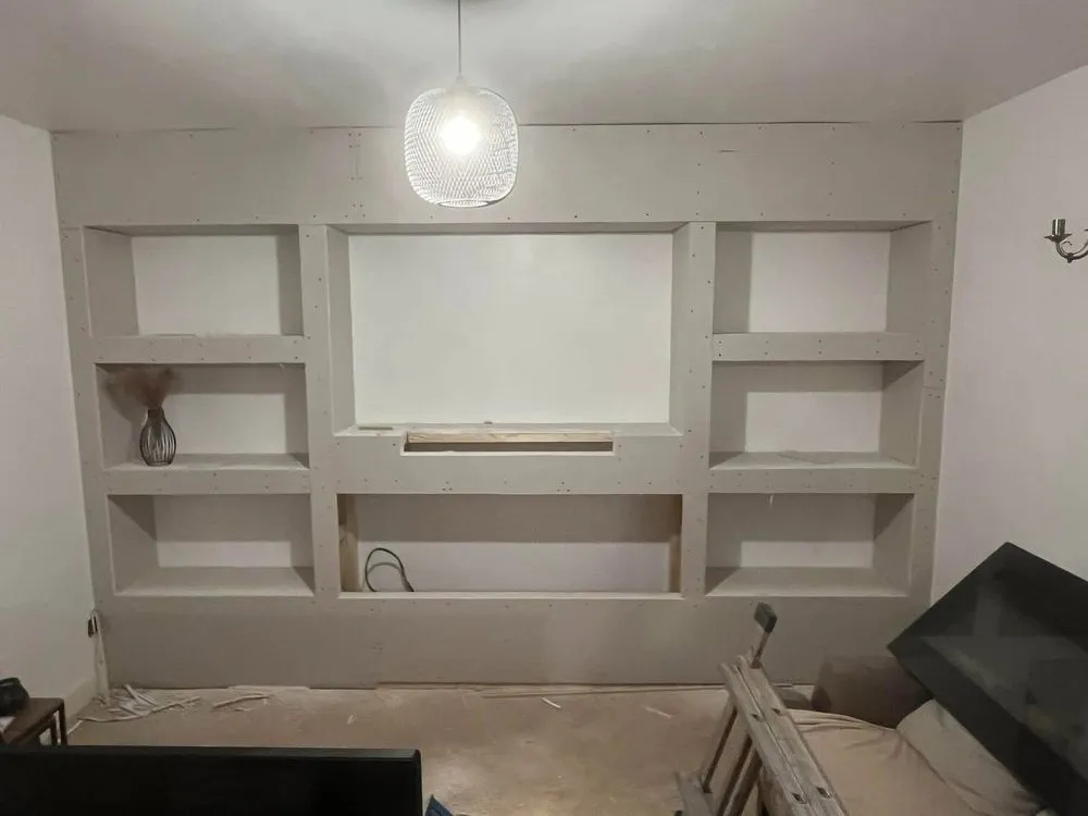 Slide of Eddie Construction