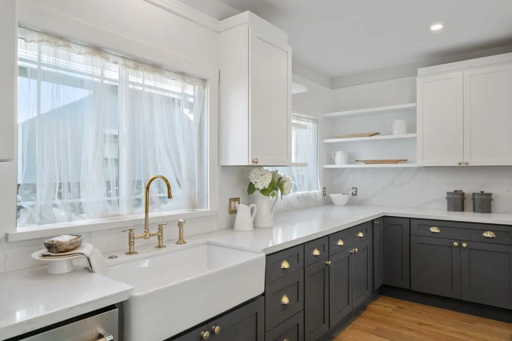 Slide of Eddie General Construction