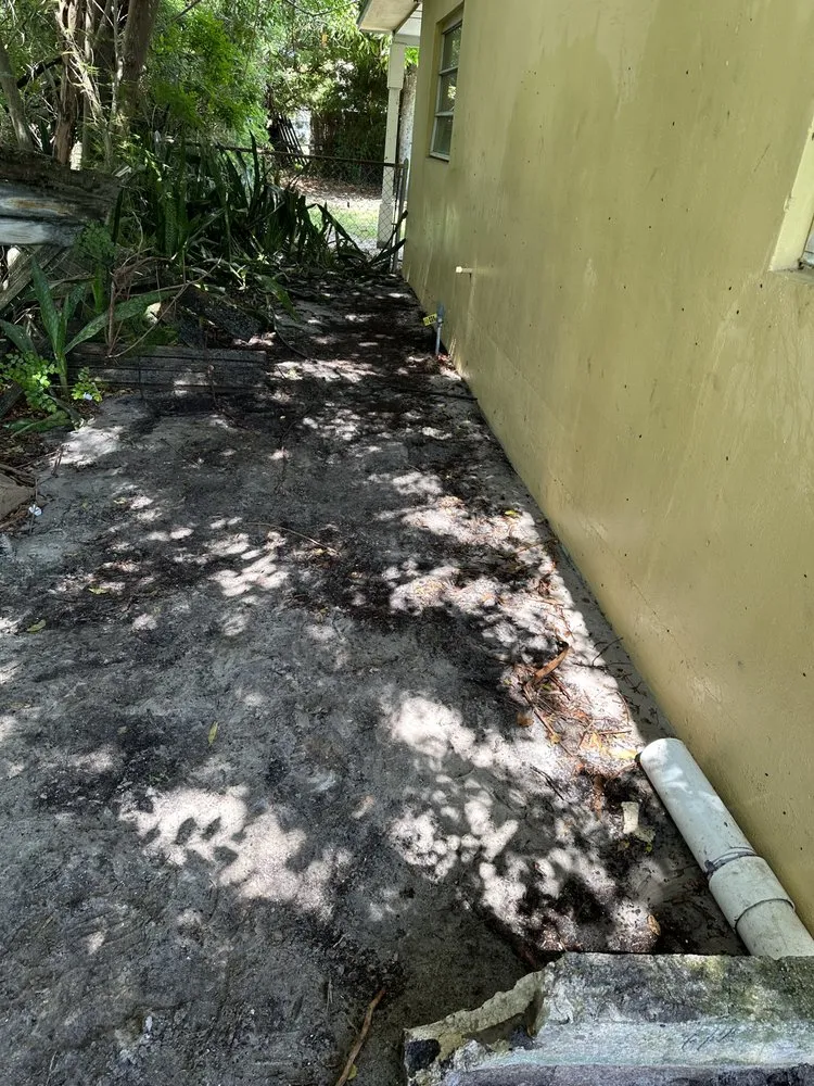 Slide of Eddy Martinez Plumbing Services