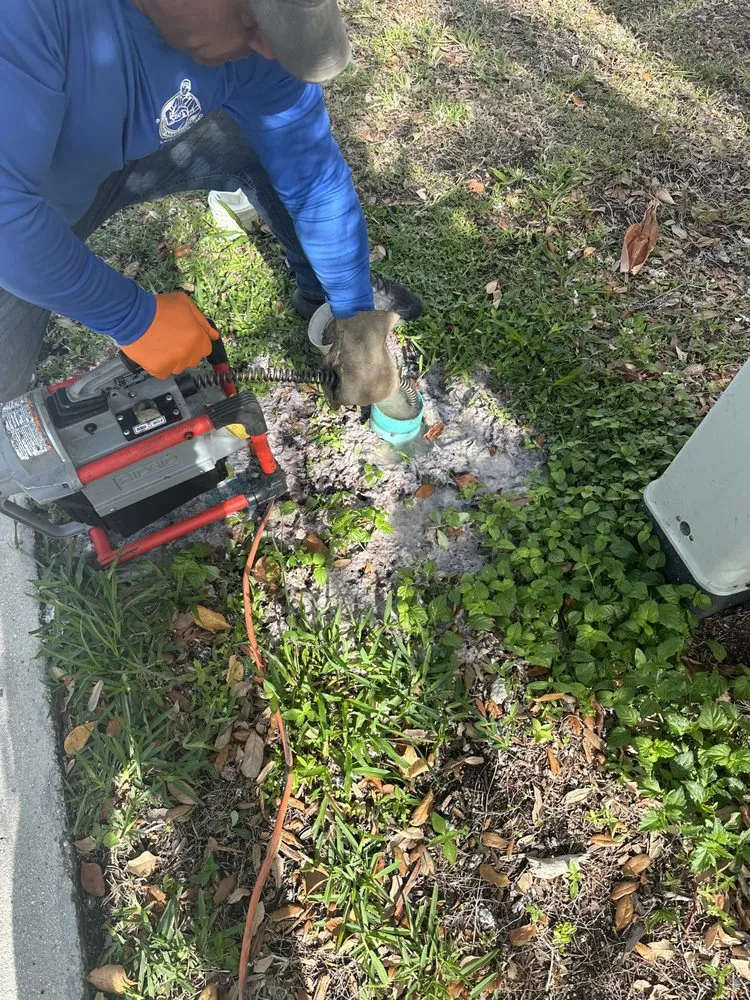 Slide of Eddy Martinez Plumbing Services