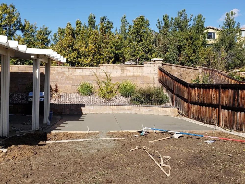 Slide of Edgar's Landscaping