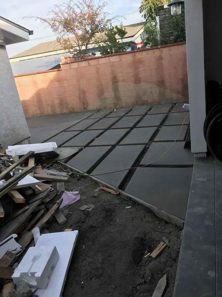 Slide of Edgar's Landscaping