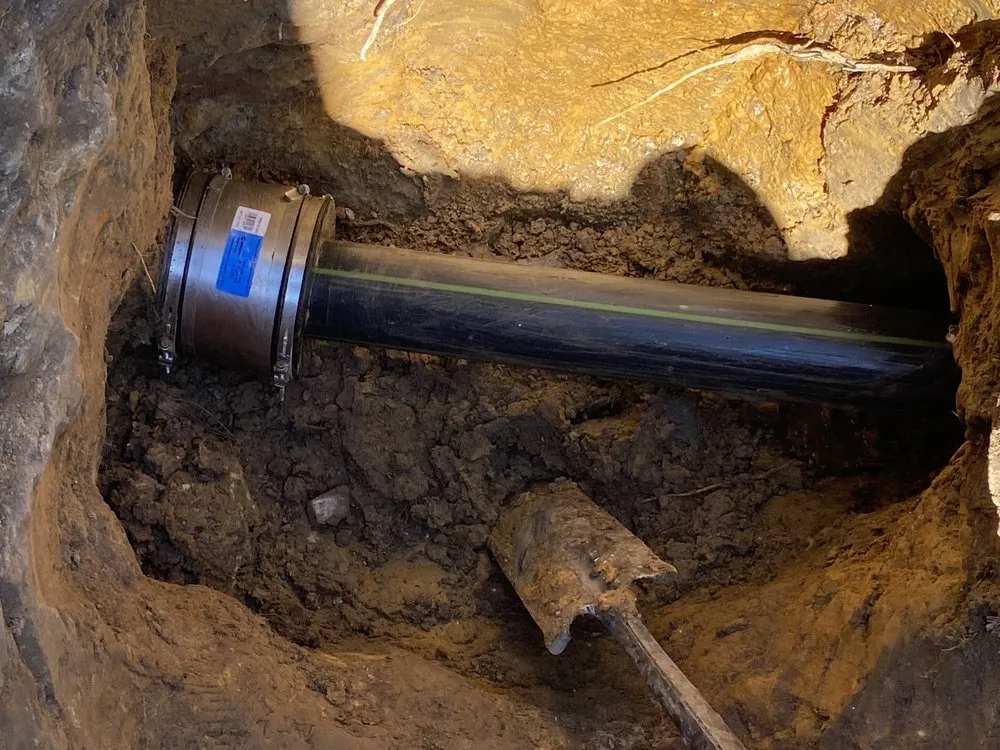 Slide of Edgar's Plumbing Service