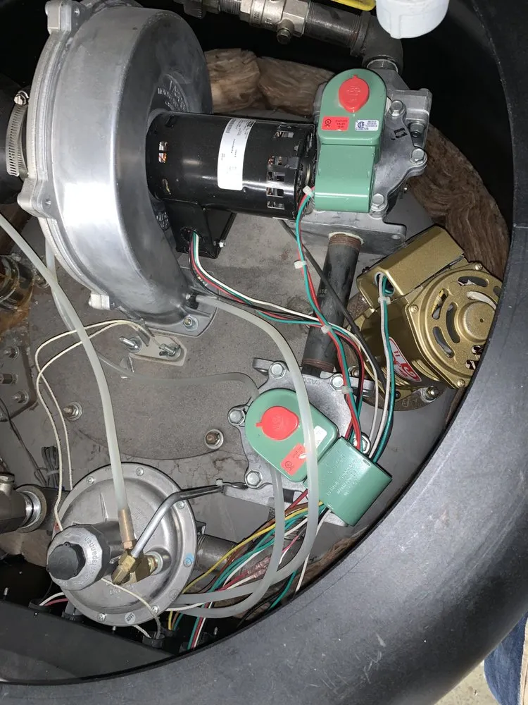 Slide of Edgars Service & Repair