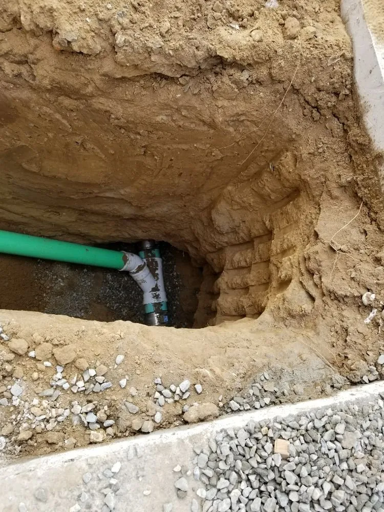 Slide of Ed's Sewer And Water Repair