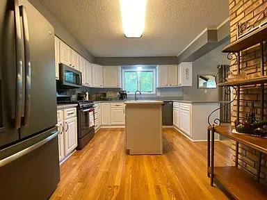 Slide of Edwards Home Repair