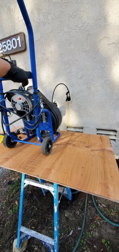 Emergency leak detection for homes in Mission Viejo, CA by Effective Plumbing Services
