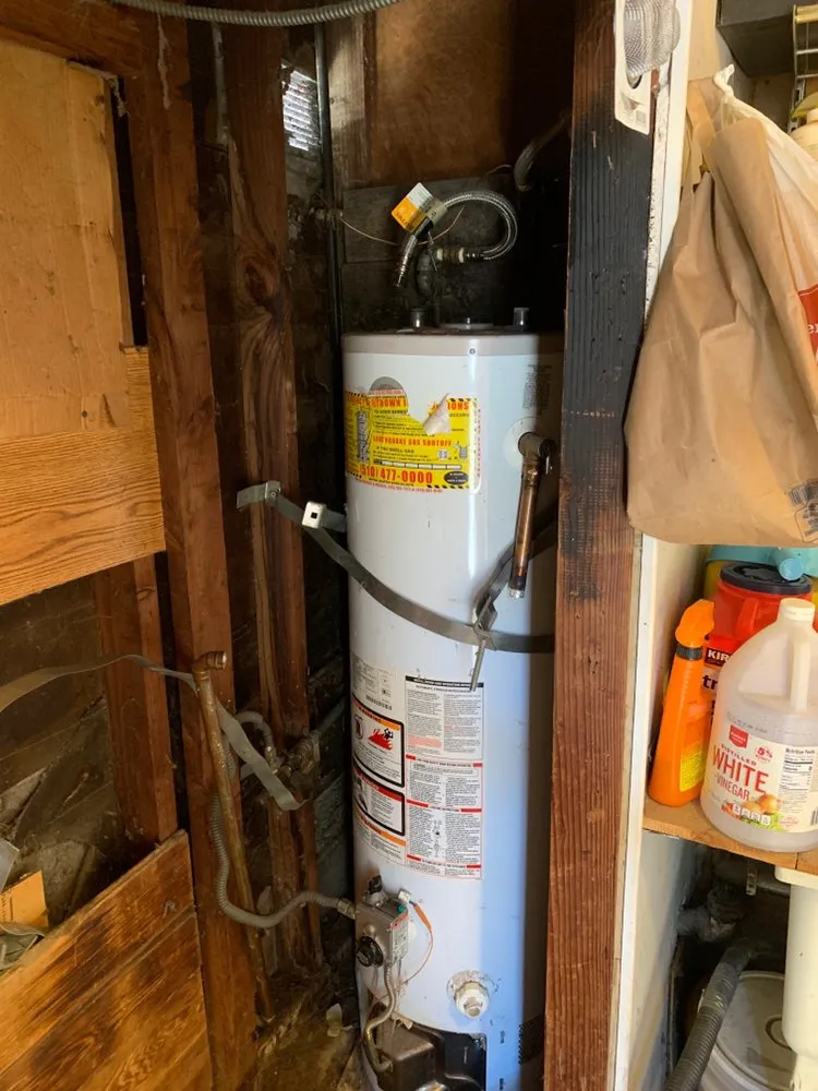 Emergency water heater service experts serving Oakland, CA - Ehret Co. Plumbing & Heating