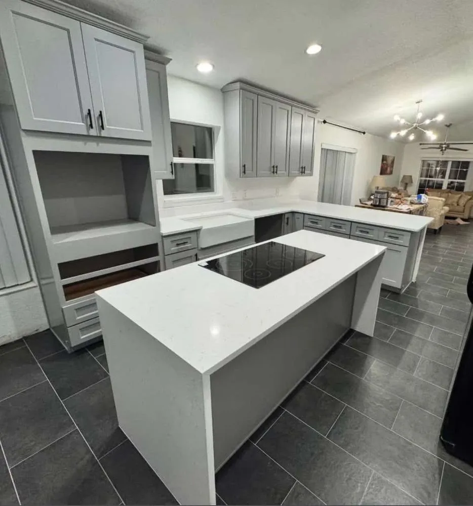 Slide of E&I Home Restoration