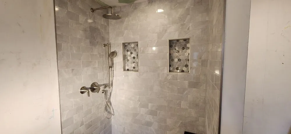 Slide of Eigch Designs