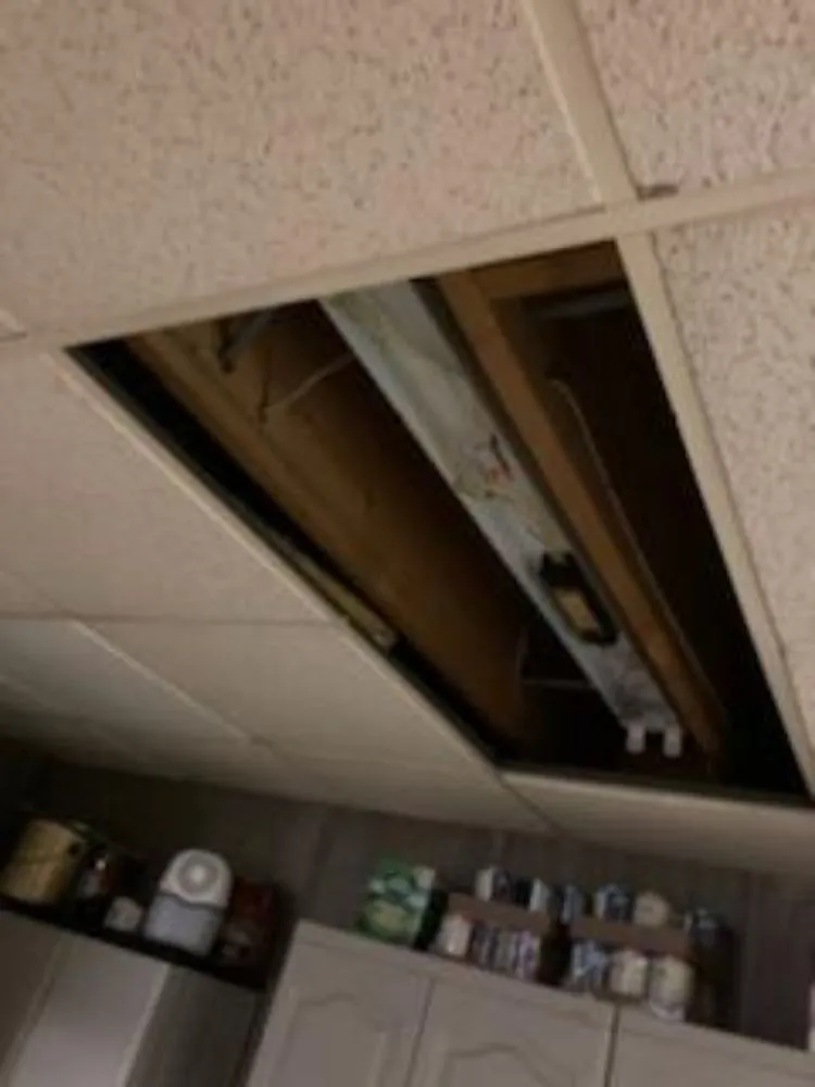 Slide of E&J Electric Plus