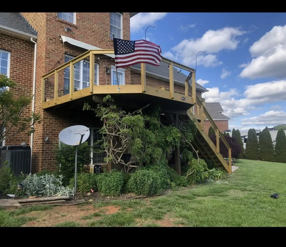 Slide of EJ Wilson Home Improvement