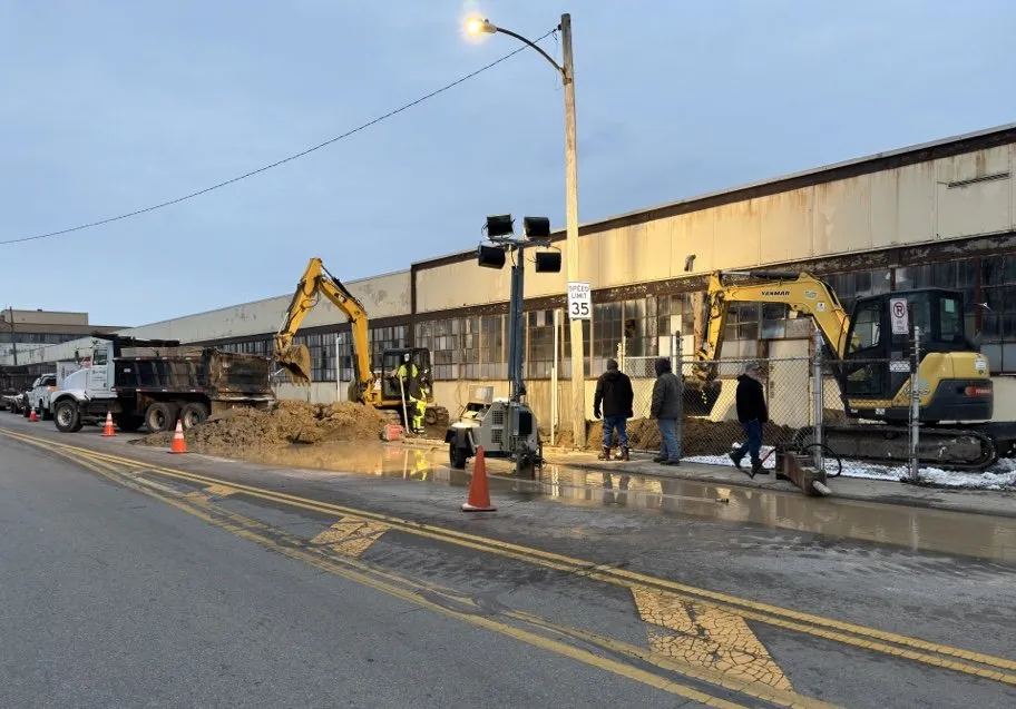 Slide of E&K Contractors