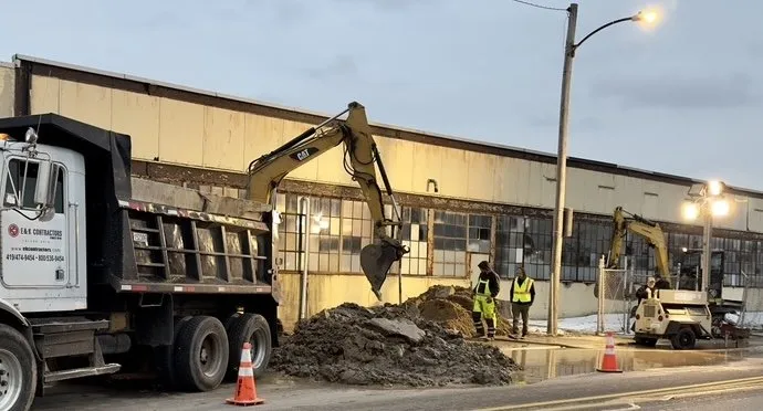 Slide of E&K Contractors