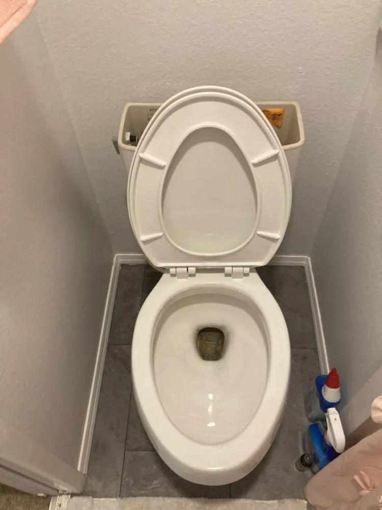 Slide of EKC Plumbing Construction Services