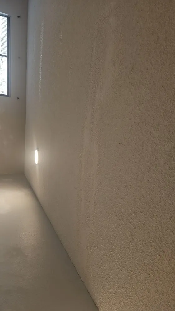 Slide of El patron Remodeling