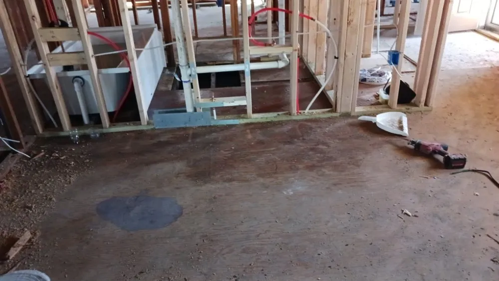 Slide of El plomero Garcia