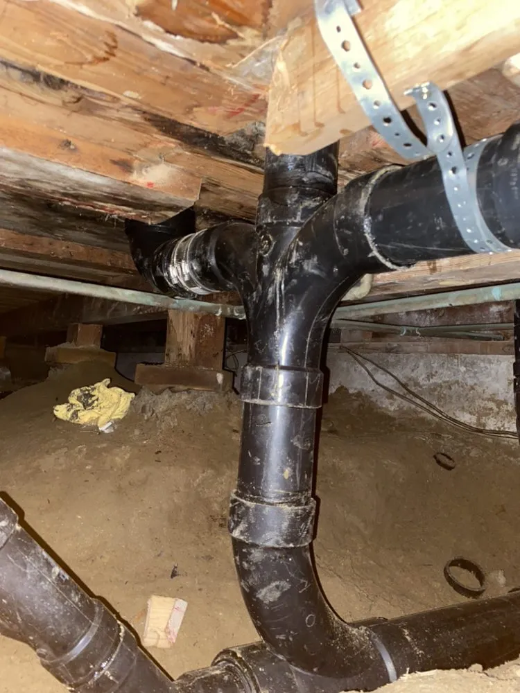 Slide of El Plomero Miguel