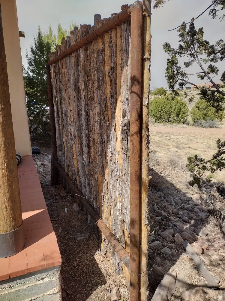 Slide of El Retiro Landscaping