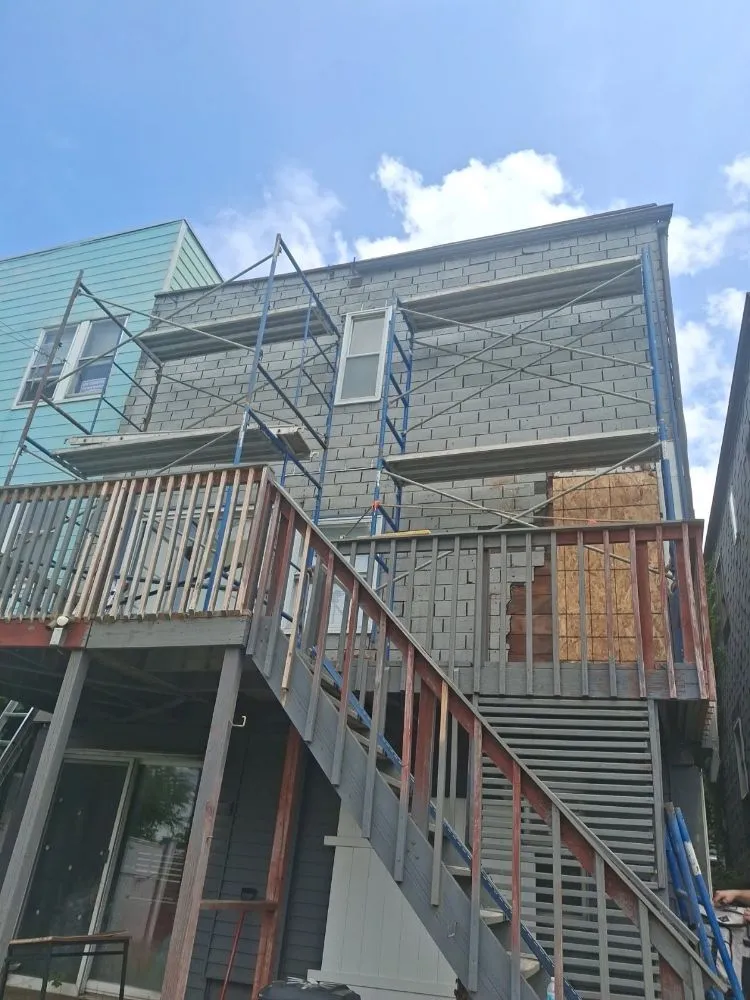 Slide of El Tio Construction