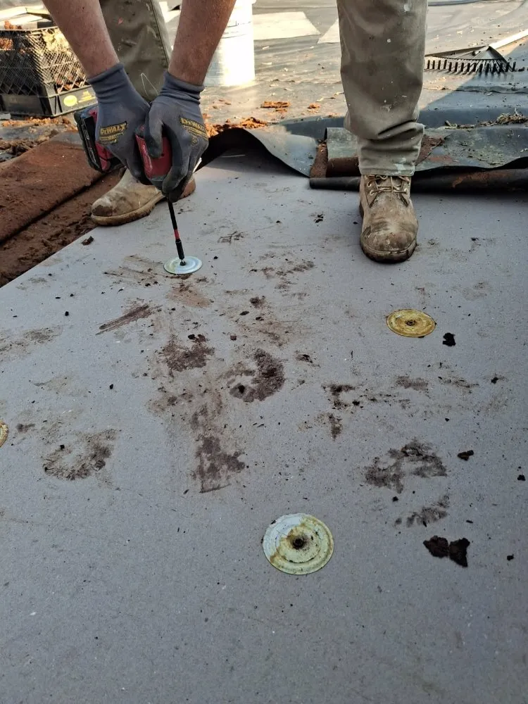 Slide of El Tio Construction