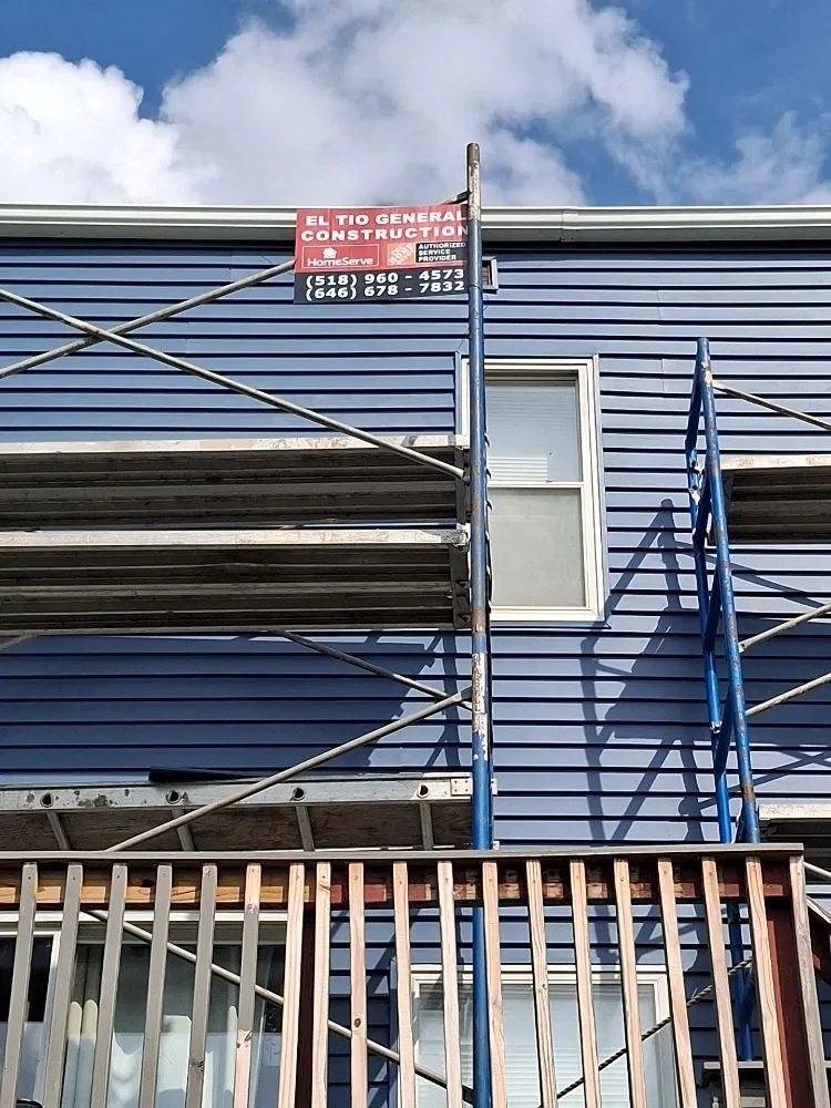 Slide of El Tio Construction