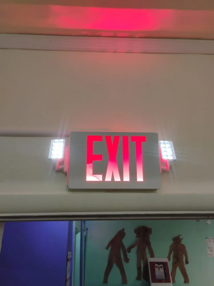 Slide of El Tio Construction